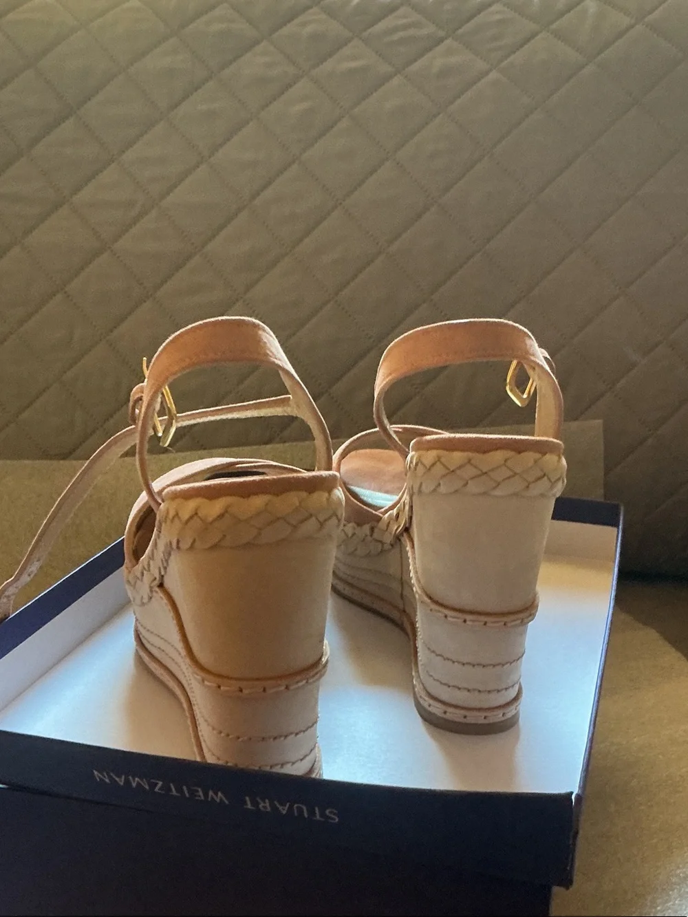 New In Box! Stuart Weitzman Peach Suede Platform Wedge Sandals